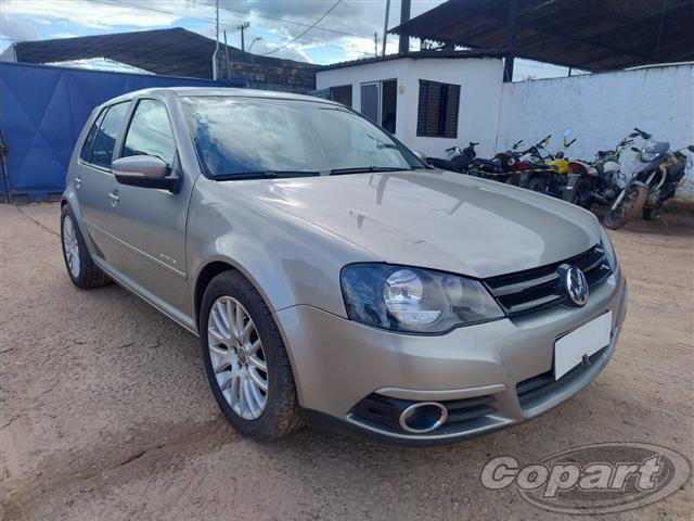 VOLKSWAGEN GOLF 1.6 MI SPORTLINE 8V FLEX MANUAL 2013